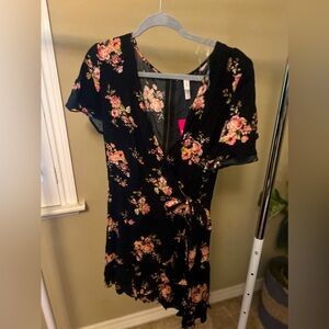 Women’s black floral wrap dress. Size large.  Target
